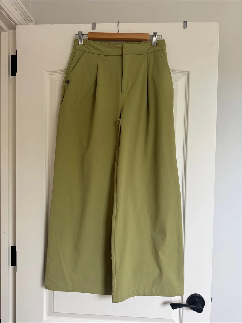 Figs Olive Wide-Leg Chinos
